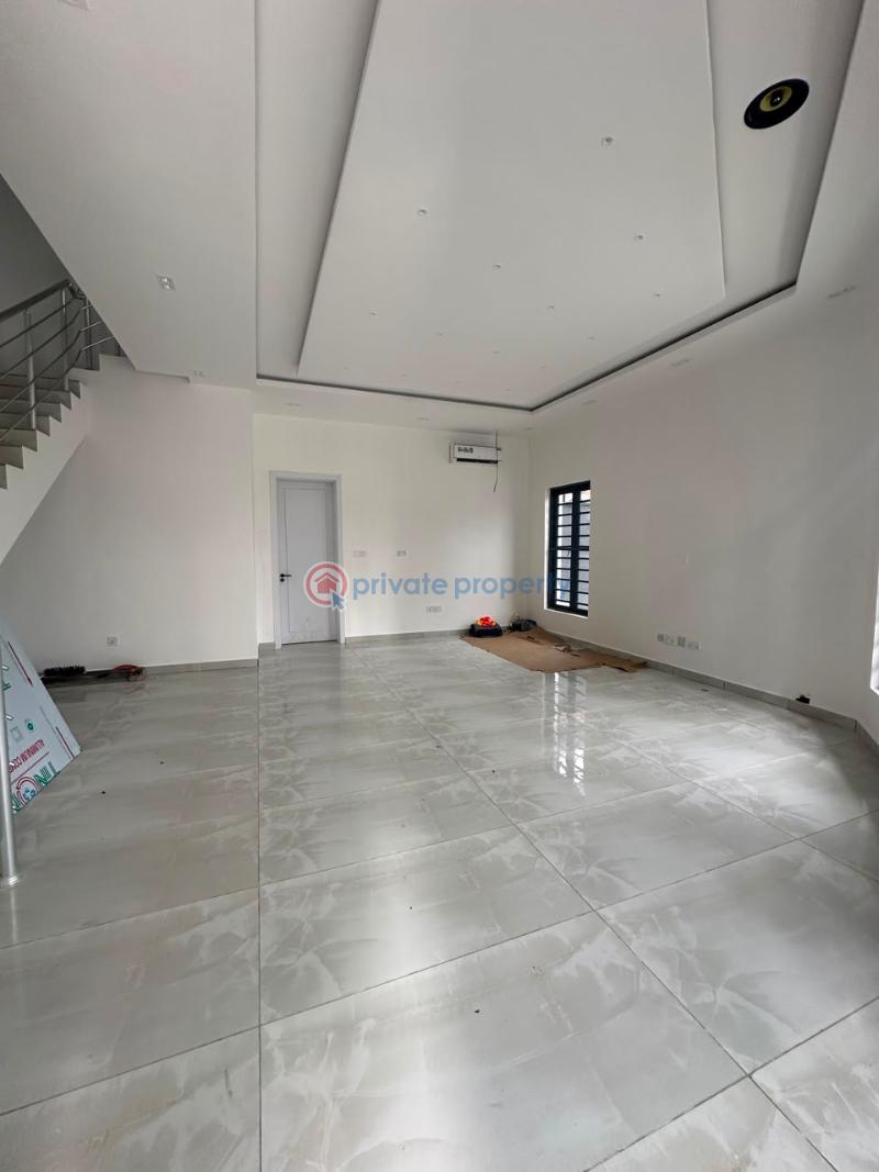 4 bedroom Terrace For Sale Oniru Victoria Island Lagos - 4