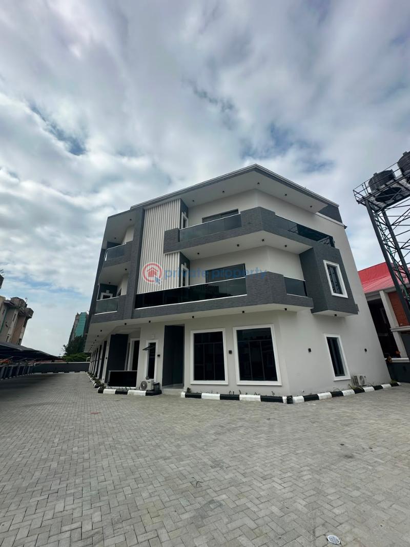 4 bedroom Terrace For Sale Oniru Victoria Island Lagos - 0