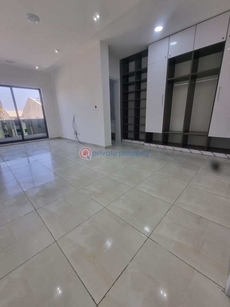 4 bedroom Terrace For Sale Oniru Victoria Island Lagos - 31