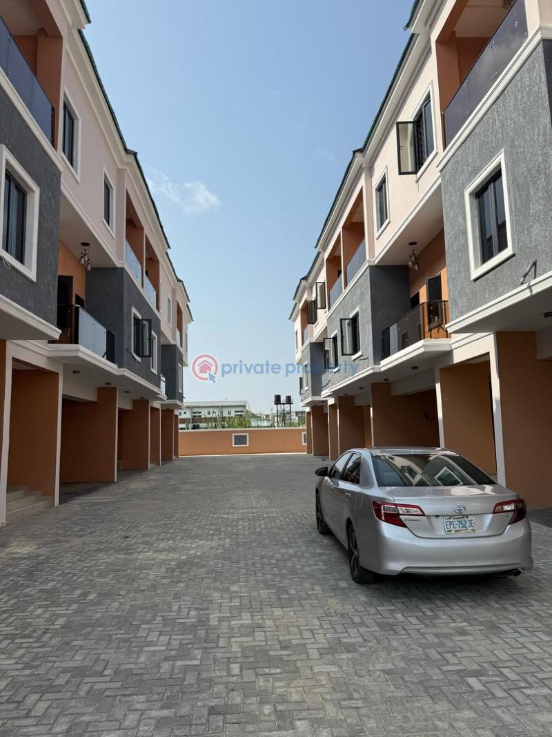 Newly built 4 bedroom terrace with pool,bq in ikate - 1 4 bedroom Terrace For Rent Freedom Way Ikate Lekki Phase 1 Lagos - 1