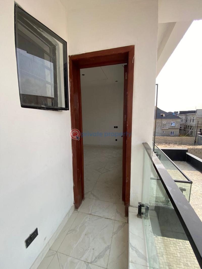 4 bedroom Terraced Duplex For Sale Ikota Lekki Lagos - 19