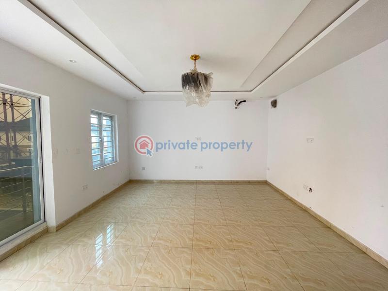 4 bedroom Flat & Apartment For Sale Phase 2 Ogudu GRA Lagos - 5