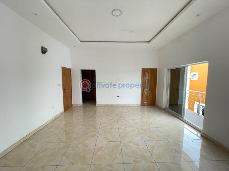 4 bedroom Flat & Apartment For Sale Phase 2 Ogudu GRA Lagos - 1