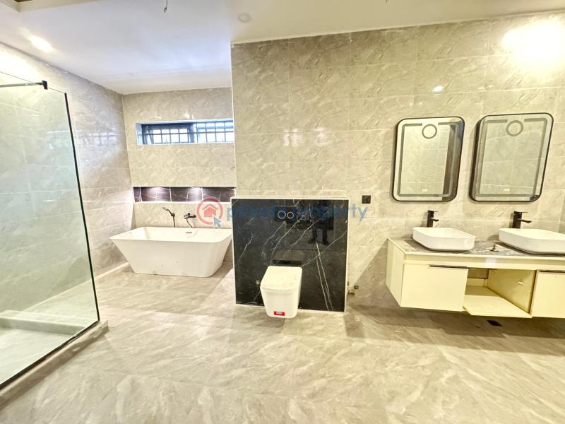 4 bedroom Terraced Duplex For Sale Lekki Phase 1 Lagos - 3