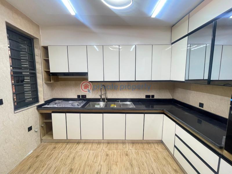 4 bedroom Flat & Apartment For Sale Alaka Estate Ogunlana Surulere Lagos - 2