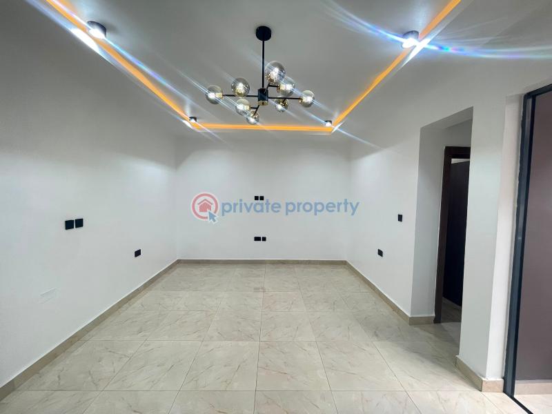 4 bedroom Flat & Apartment For Sale Alaka Estate Ogunlana Surulere Lagos - 3