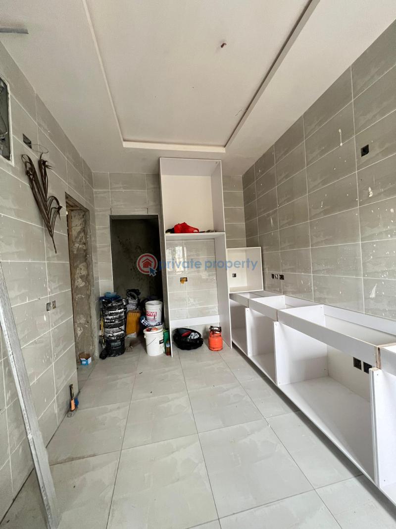 Newly built 4 bedroom terraced duplex with bq, swimming pool and gym. - 5 4 bedroom Terraced Duplex For Sale Ikoyi Lagos - 5