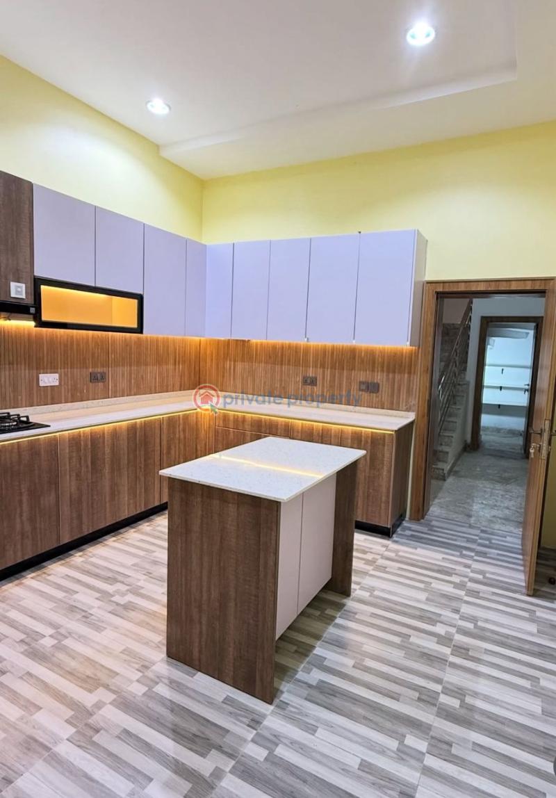 4 bedroom Terraced Duplex For Rent Guzape Districts Guzape Abuja Phase 1  - 5