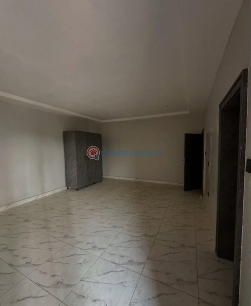 Flat & Apartment For Sale Land Mark(berger Clinic) Life Camp Abuja Phase 3  - 3