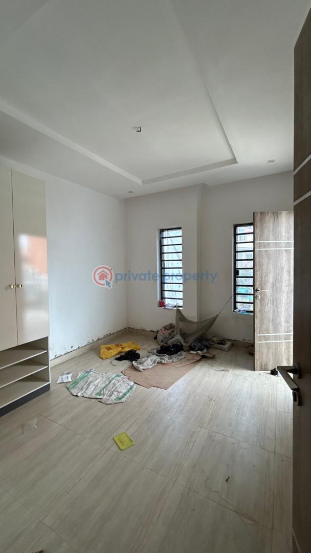 5 bedroom Semi detached Duplex For Sale Millennium Gbagada Lagos - 4