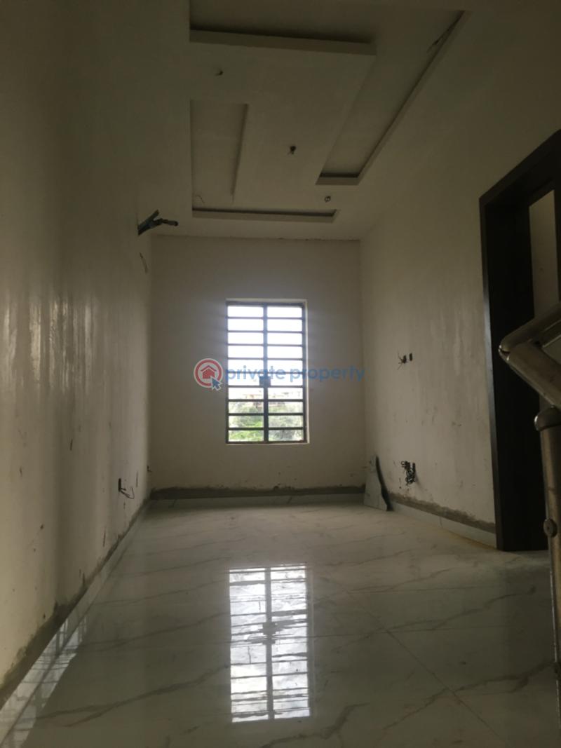 4 bedroom Semi detached Duplex For Sale Ogudu Gra Phase 2 Ogudu GRA Lagos - 16