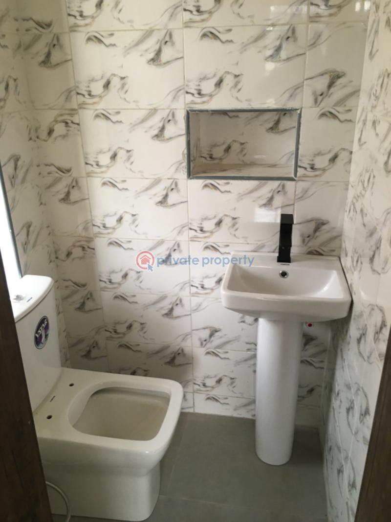 4 bedroom Semi detached Duplex For Sale Ogudu Gra Phase 2 Ogudu GRA Lagos - 3