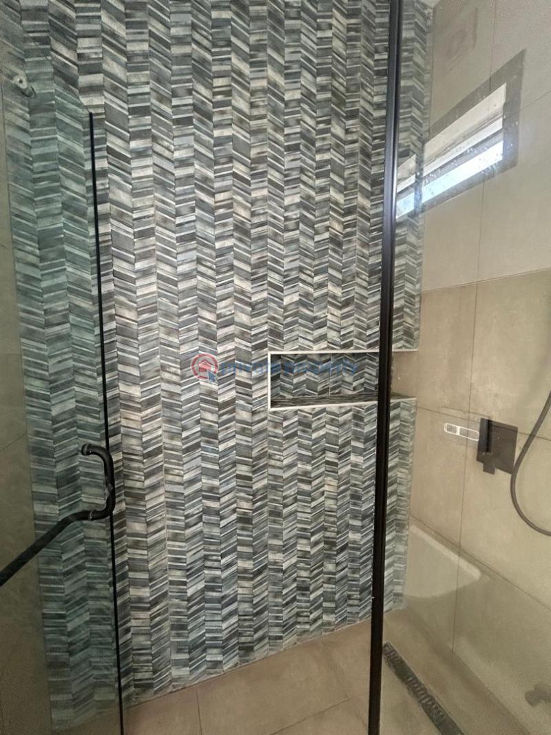 4 bedroom Terrace For Sale Lekki Phase 1 Lagos - 7
