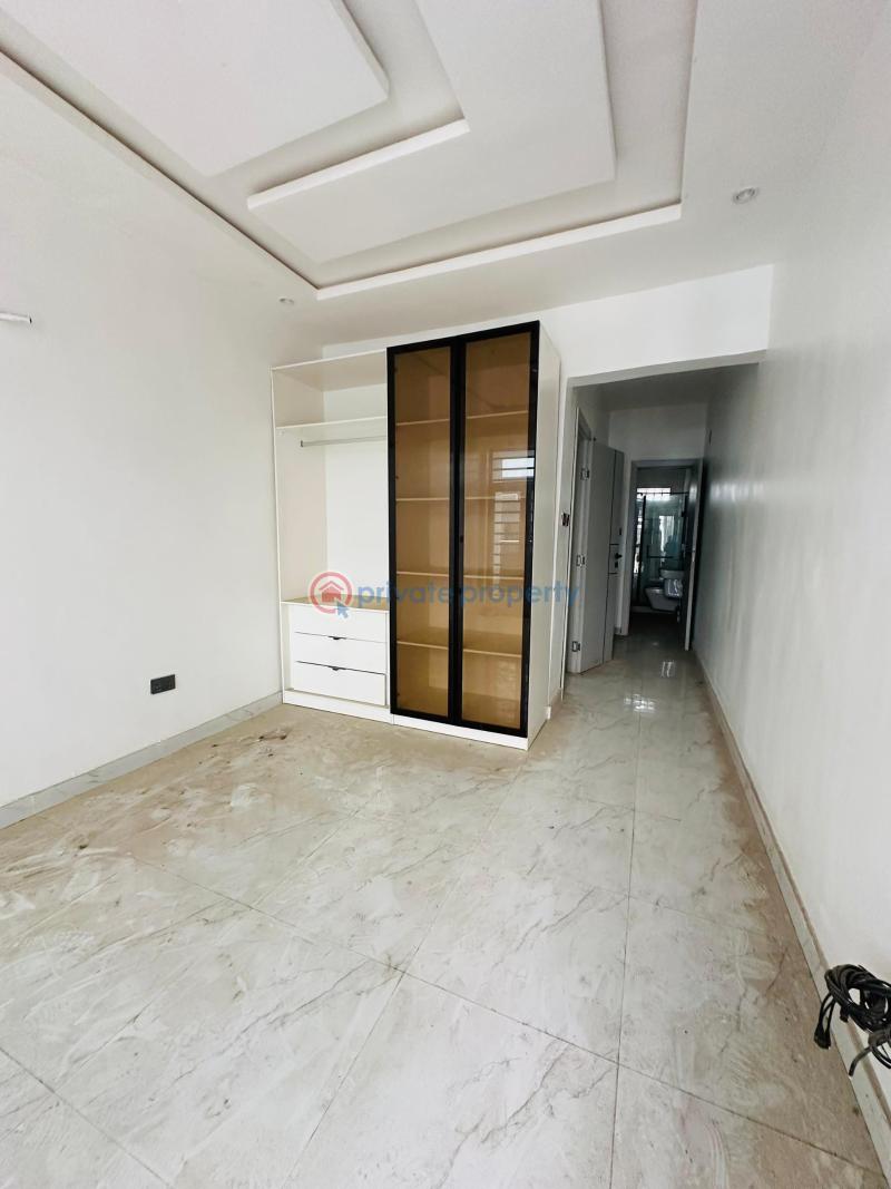 4 bedroom Semi detached Duplex For Sale Opebi Ikeja Lagos - 10