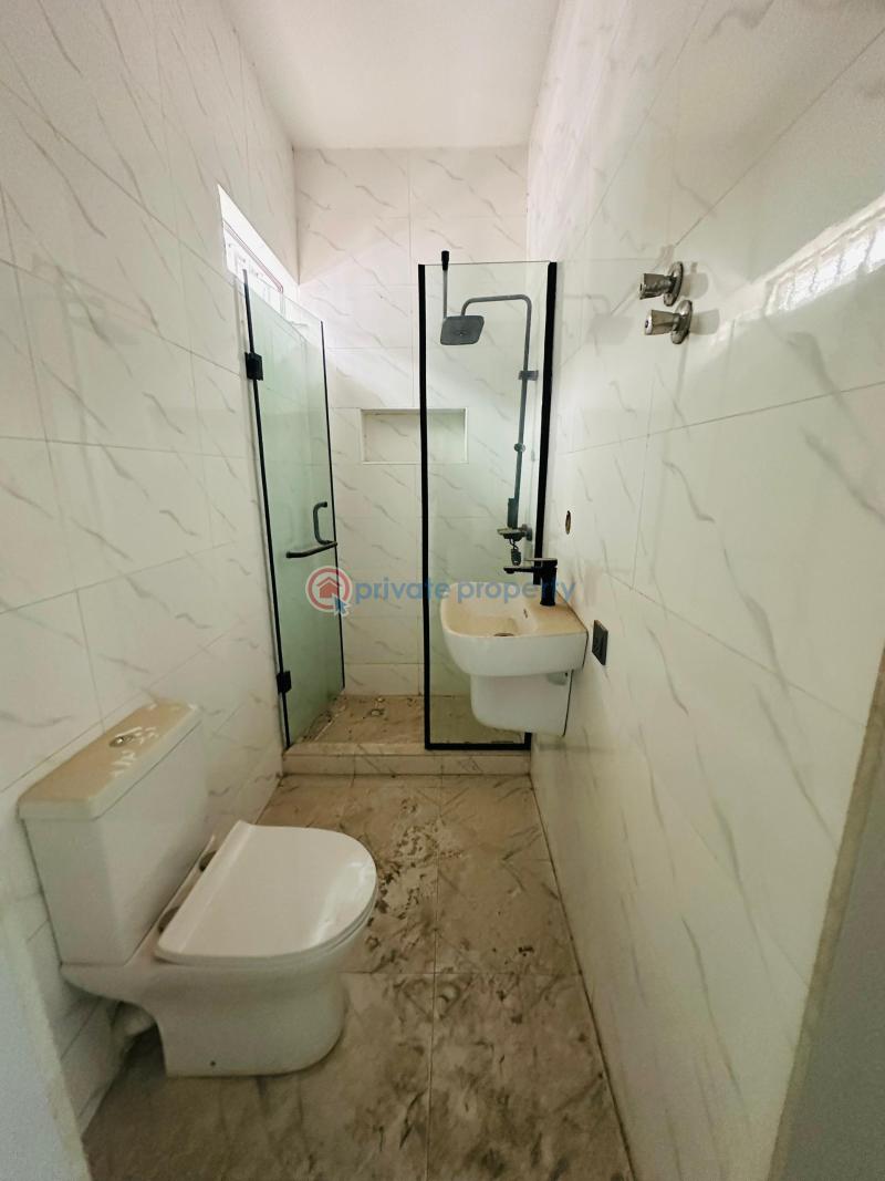 4 bedroom Semi detached Duplex For Sale Opebi Ikeja Lagos - 12