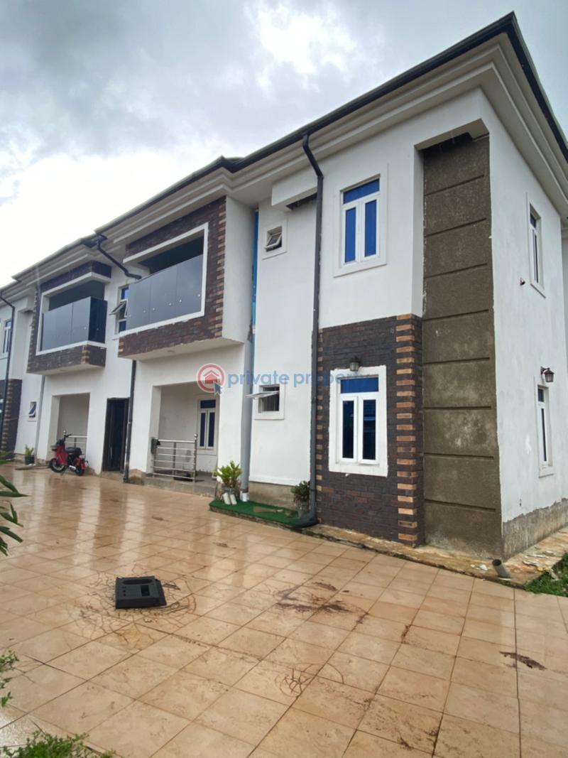 House For Sale Ezeogba Awaka After Road Safety Junction, Egbu, Owerri North Lga. Owerri Imo - 0