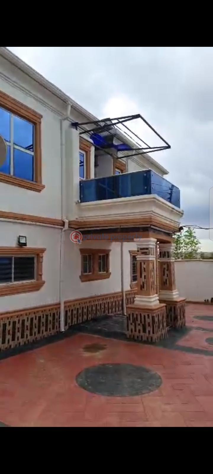 Newly built 4 units of 2 bedroom flat with pop and other modern facilities at alakia - 3 House For Sale Alakia Ibadan Oyo - 3
