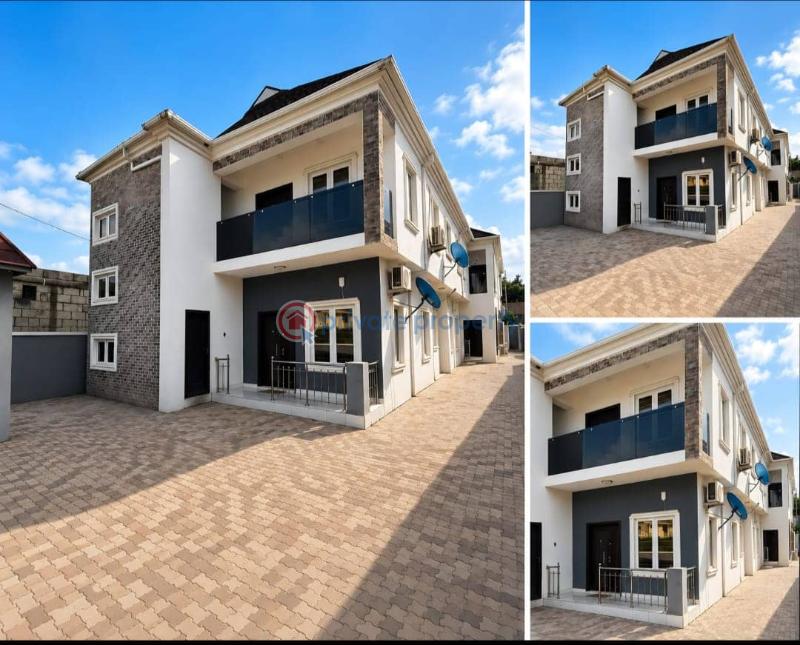 House For Sale Adenuga Street,new Bodija Estate, Ibadan Ibadan Oyo