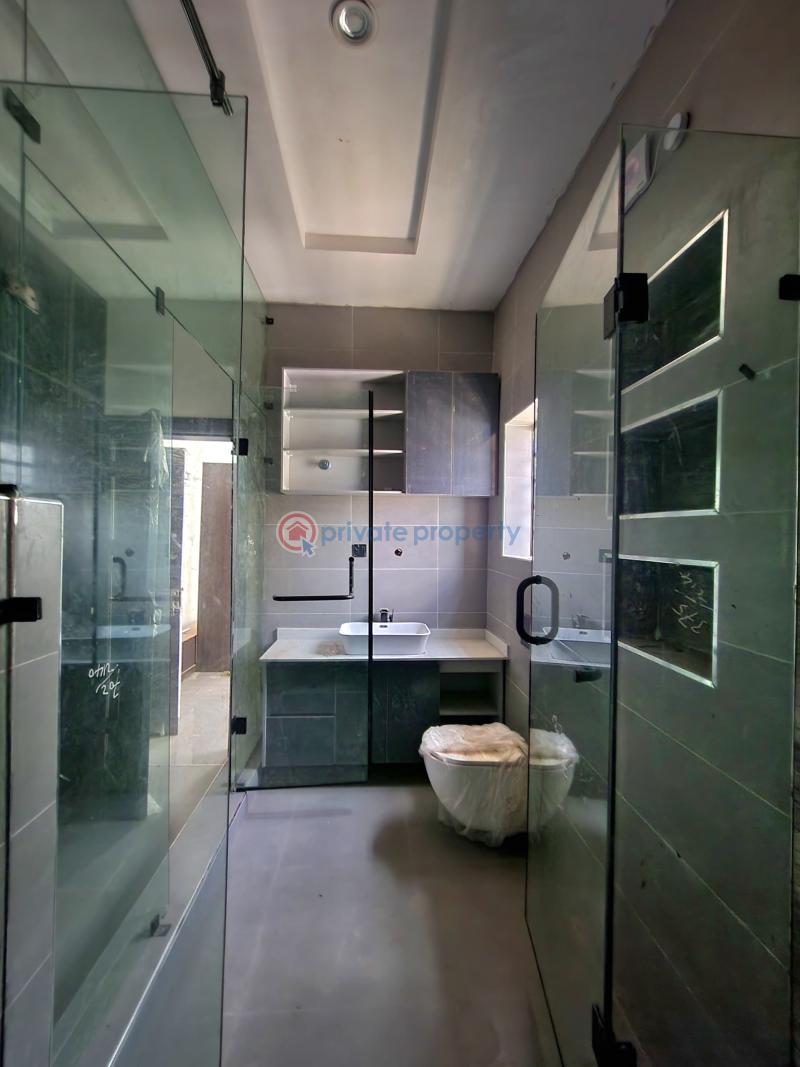 4 bedroom Detached Duplex For Sale Surulere Lagos - 2