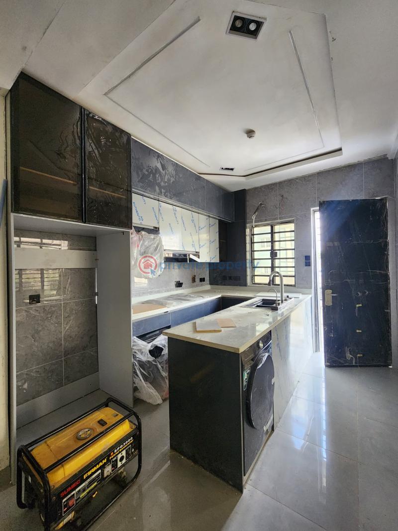 4 bedroom Detached Duplex For Sale Surulere Lagos - 1