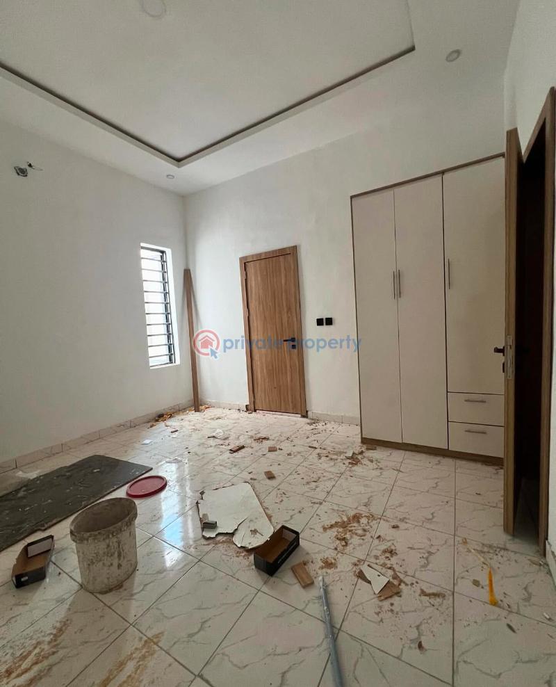 4 bedroom Semi detached Duplex For Sale Secure Estate At Abraham Adesanya Axis Ajah Lagos - 11