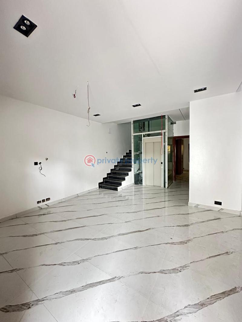 4 bedroom Semi detached Duplex For Sale Bourdillion Ikoyi Lagos - 1