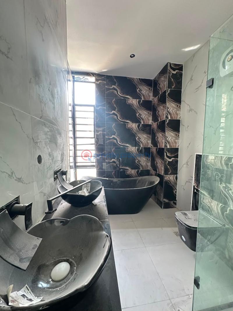 4 bedroom Semi detached Duplex For Sale Villa Ikota Lekki Lagos - 8