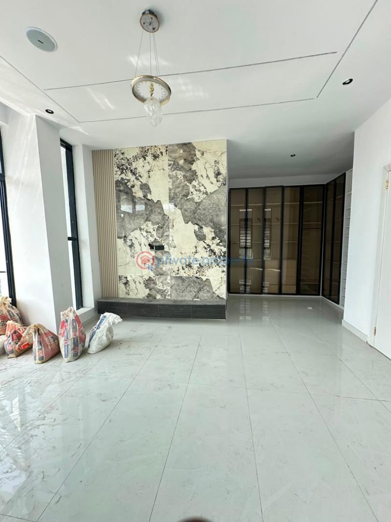 4 bedroom Semi detached Duplex For Sale Villa Ikota Lekki Lagos - 7
