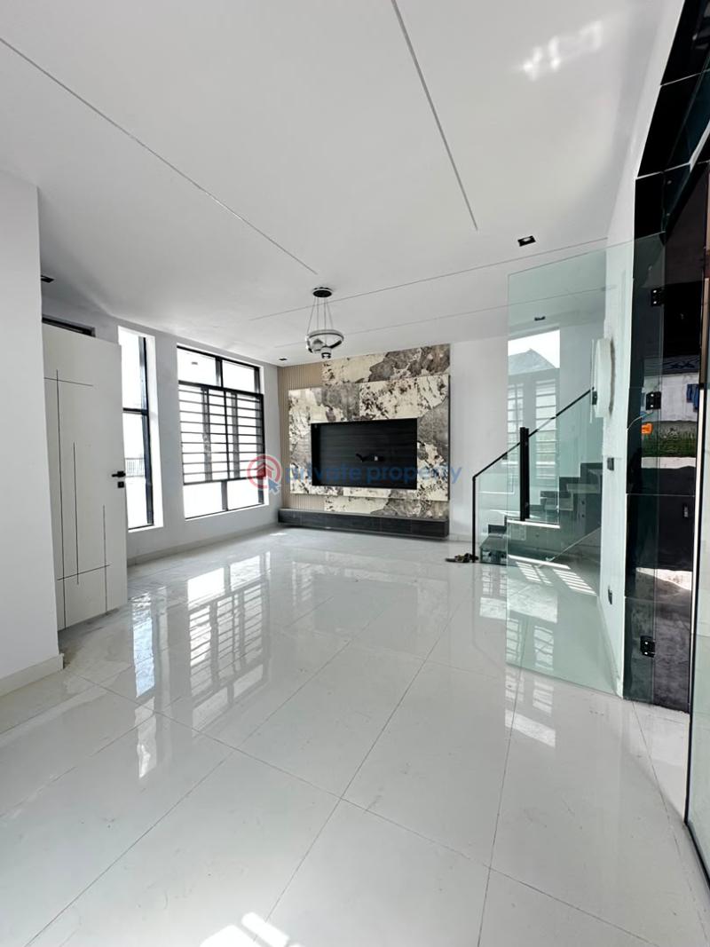 4 bedroom Semi detached Duplex For Sale Villa Ikota Lekki Lagos - 9
