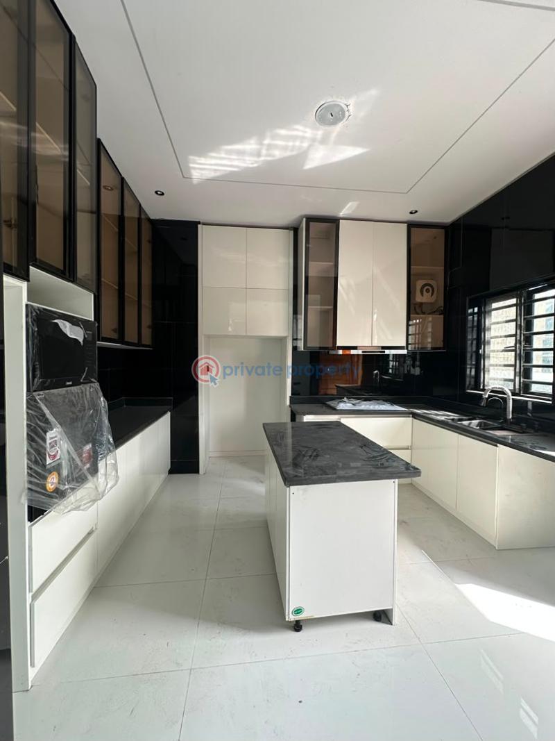 4 bedroom Semi detached Duplex For Sale Villa Ikota Lekki Lagos - 12