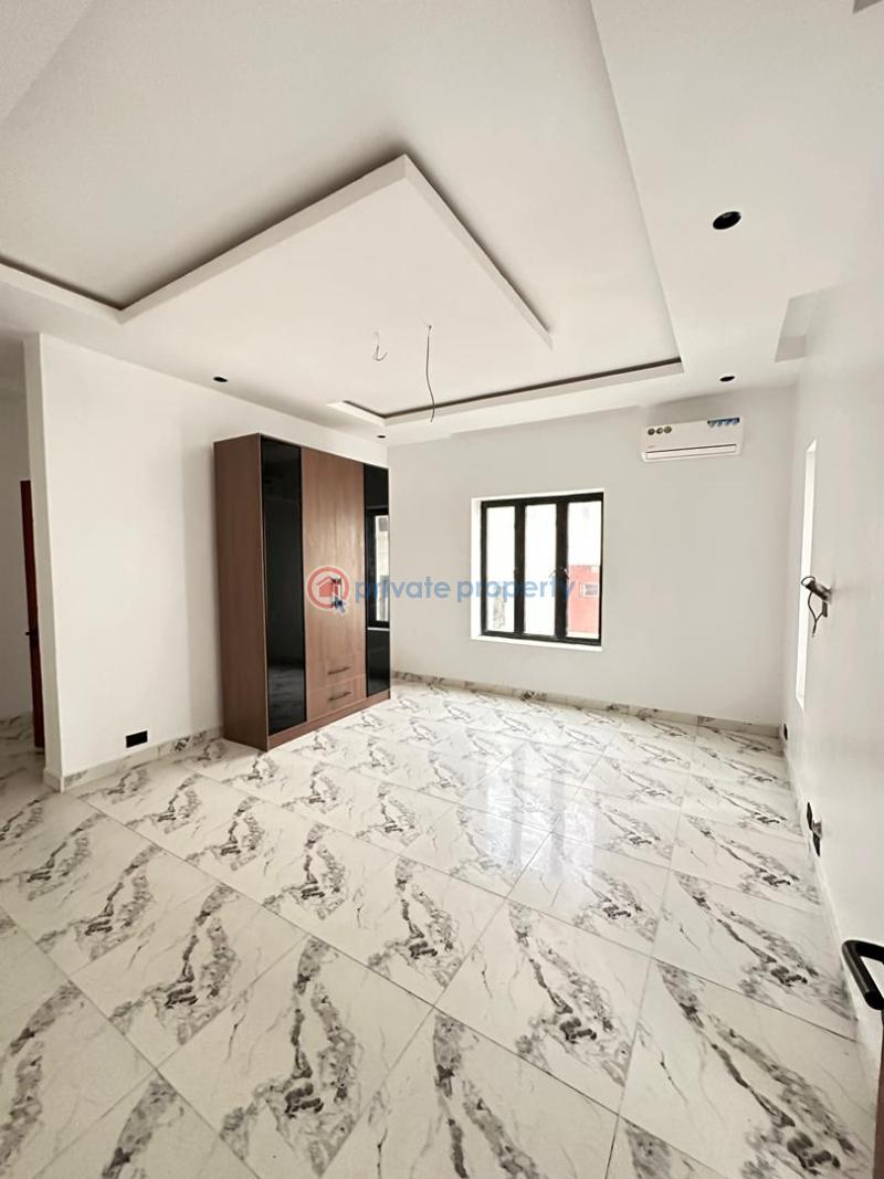 4 bedroom Semi detached Duplex For Sale Bourdillion Ikoyi Lagos - 9