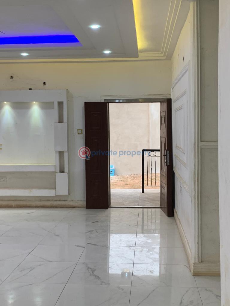 4 bedroom Bungalow For Sale Akute Yakoyo/Alagbole Ojodu Lagos - 3