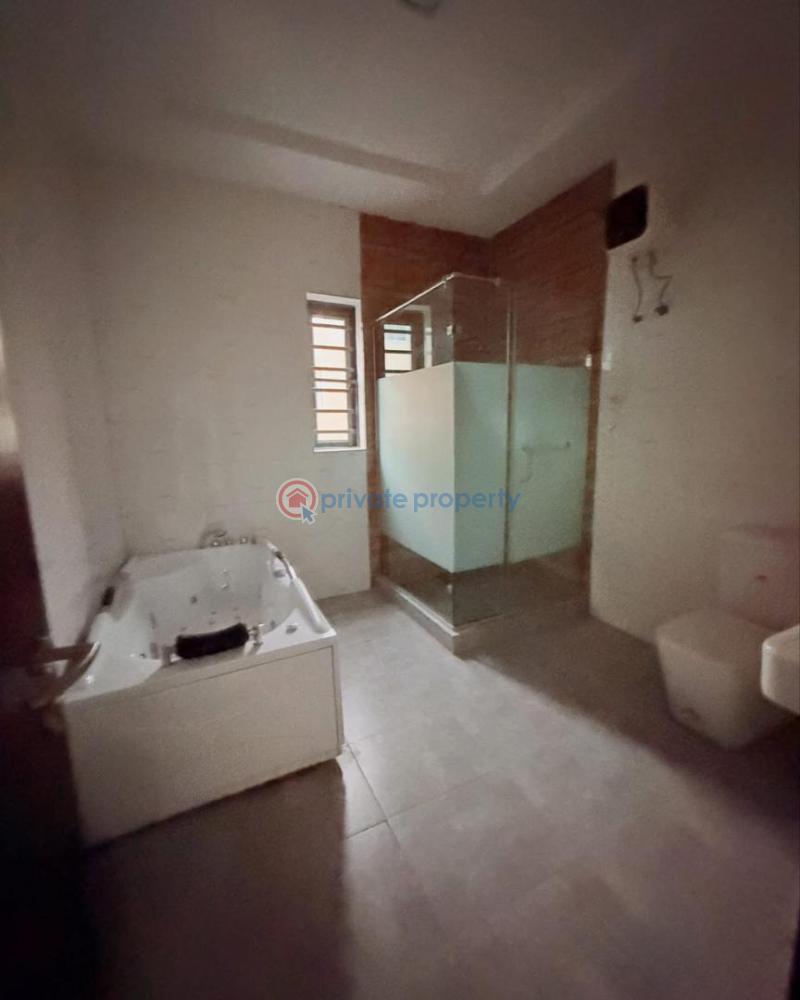 4 bedroom Detached Duplex For Sale Magodo Phase 2 Gra Magodo Kosofe/Ikosi Lagos - 5