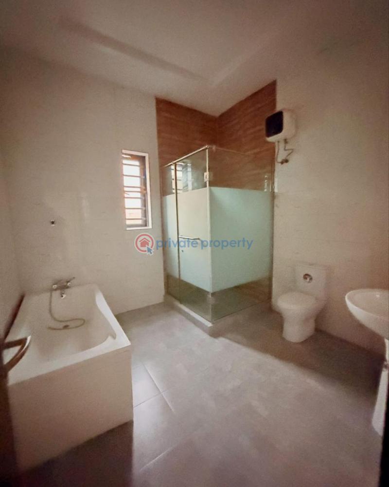 4 bedroom Detached Duplex For Sale Magodo Phase 2 Gra Magodo Kosofe/Ikosi Lagos - 7