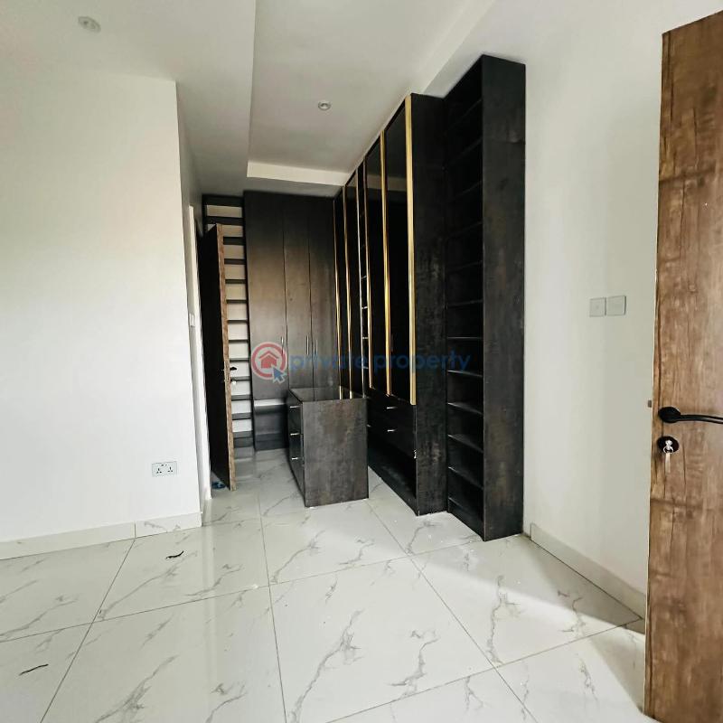 4 bedroom Detached Duplex For Sale Magodo Phase 1 Gra Magodo GRA Phase 1 Ojodu Lagos - 3