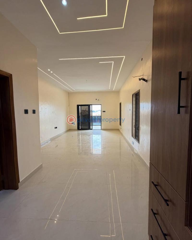 4 bedroom Detached Duplex For Sale Cement Mongoro Ikeja Lagos - 7