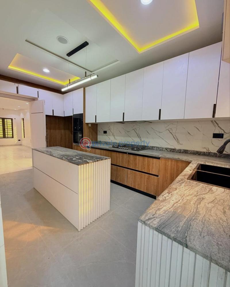 4 bedroom Detached Duplex For Sale Omole Phase 1 Ikeja Lagos - 6