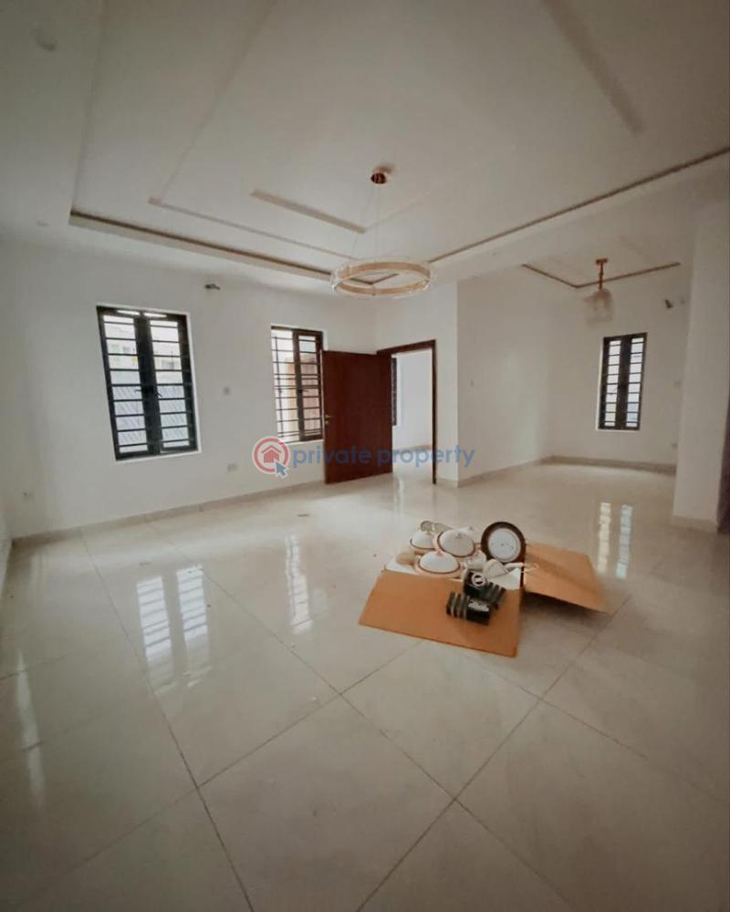 4 bedroom Detached Duplex For Sale Magodo Phase 2 Gra Magodo Kosofe/Ikosi Lagos - 3