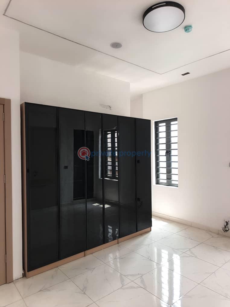 4 bedroom Detached Duplex For Sale Alapere Kosofe/Ikosi Lagos - 5