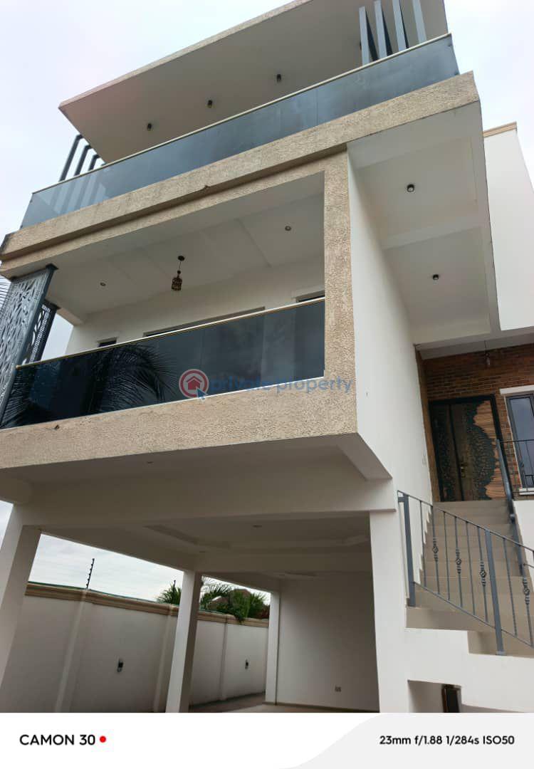 6 bedroom Detached Duplex For Sale Magodo GRA Phase 2 Kosofe/Ikosi Lagos - 0