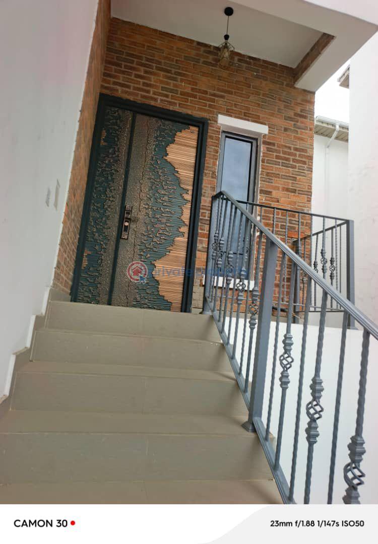 Newly built 4bedroom detached duplex in a serene area - 10 6 bedroom Detached Duplex For Sale Magodo GRA Phase 2 Kosofe/Ikosi Lagos - 10