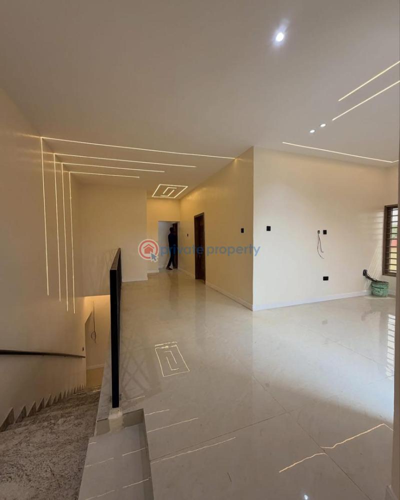 4 bedroom Detached Duplex For Sale Cement Mongoro Ikeja Lagos - 5