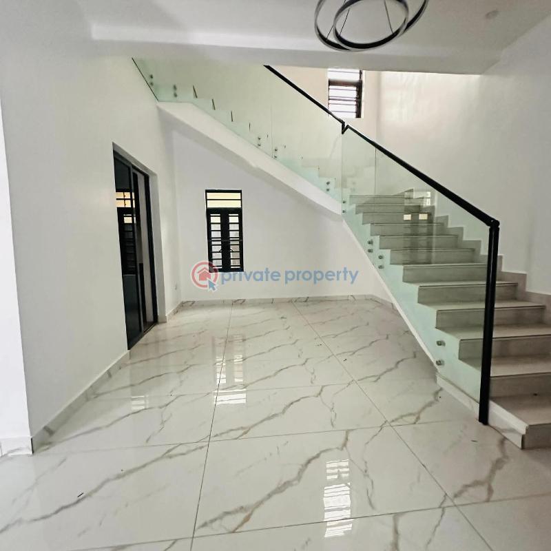 4 bedroom Detached Duplex For Sale Magodo Phase 1 Gra Magodo GRA Phase 1 Ojodu Lagos - 4