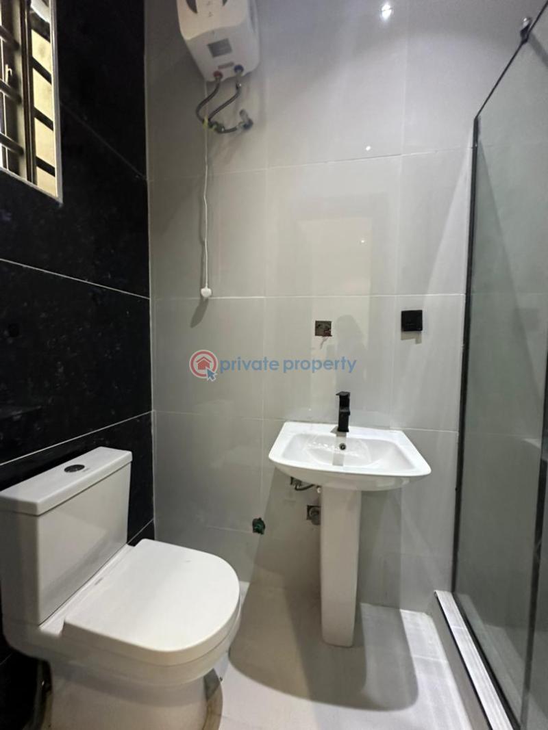 Newly built 4bedroom detached duplex with bq and swimmingpool - 15 4 bedroom Detached Duplex For Sale Ajah Lagos - 15