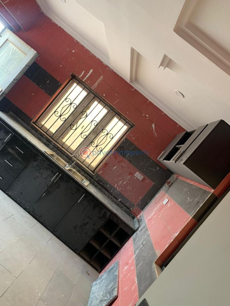 Newly built 4bedroom duplex with all modern facilities just 3 in compound. proximity to akala express b4 liberty academy - 4 4 bedroom Duplex For Rent Abbey Technical Akala Express Akala Express Ibadan Oyo - 4