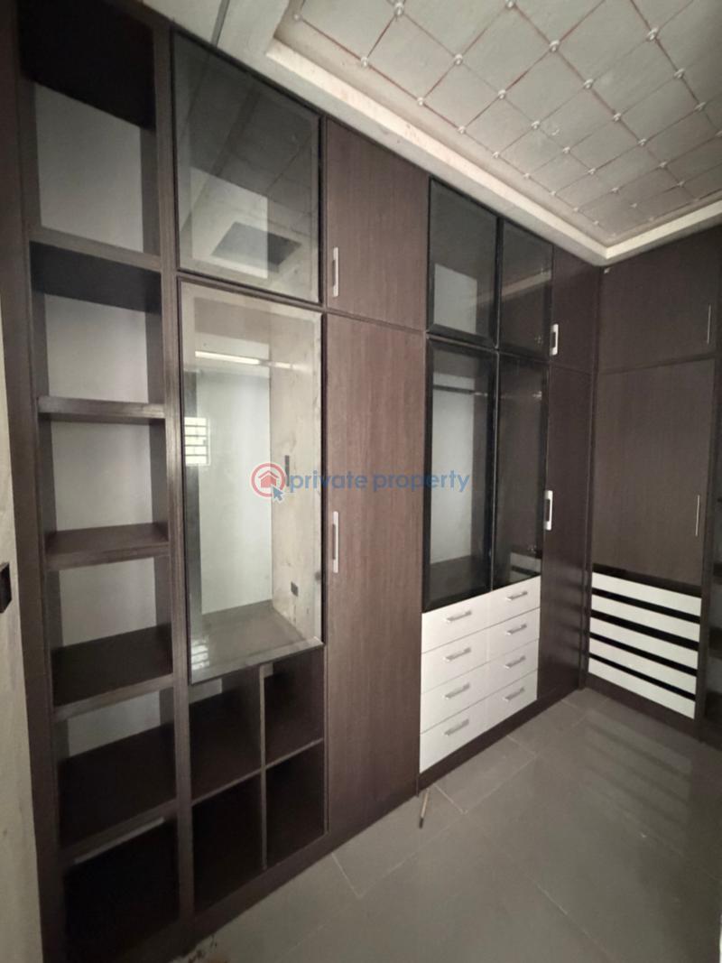 4 bedroom Duplex For Sale Alaka Estate Surulere Lagos - 9
