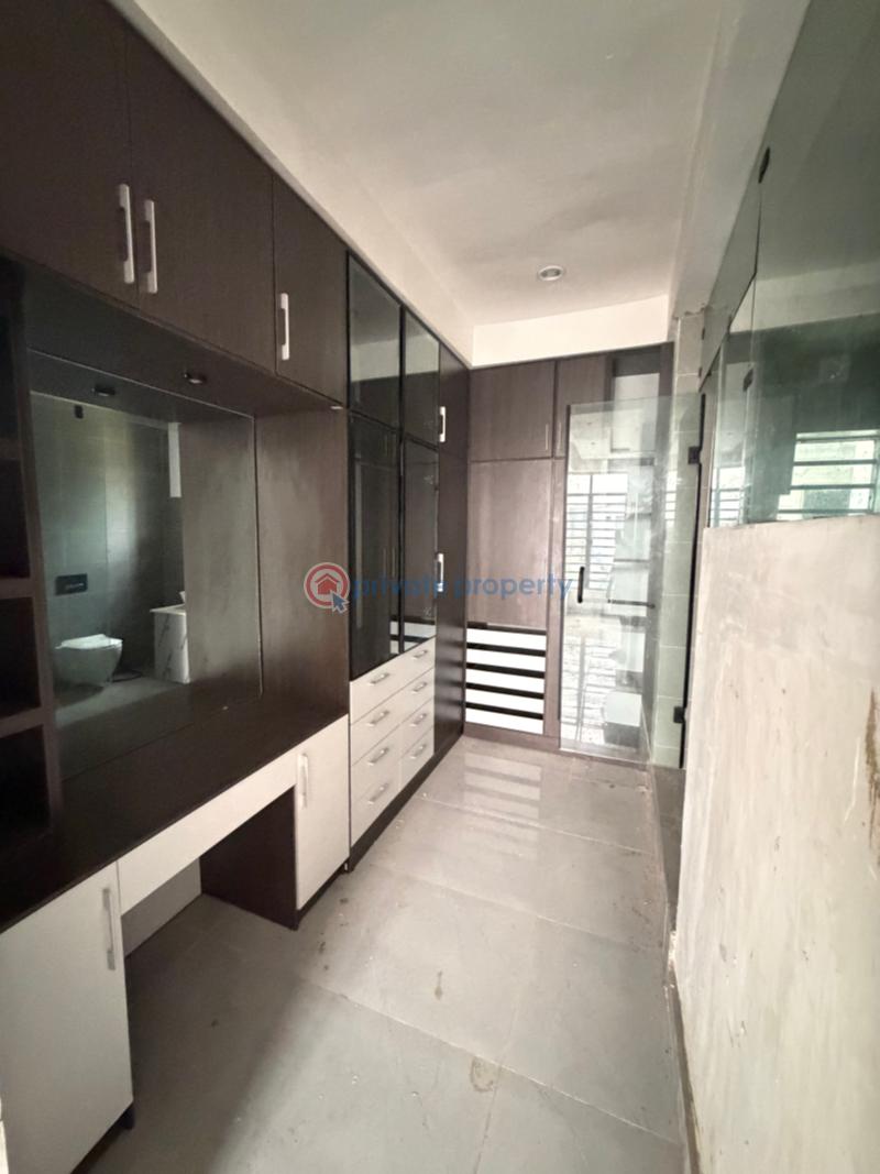 4 bedroom Duplex For Sale Alaka Estate Surulere Lagos - 11