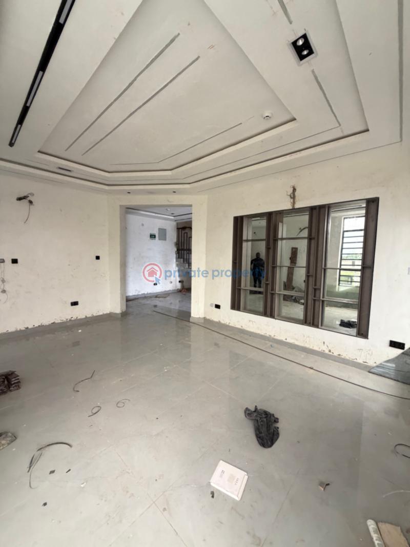 4 bedroom Duplex For Sale Alaka Estate Surulere Lagos - 3