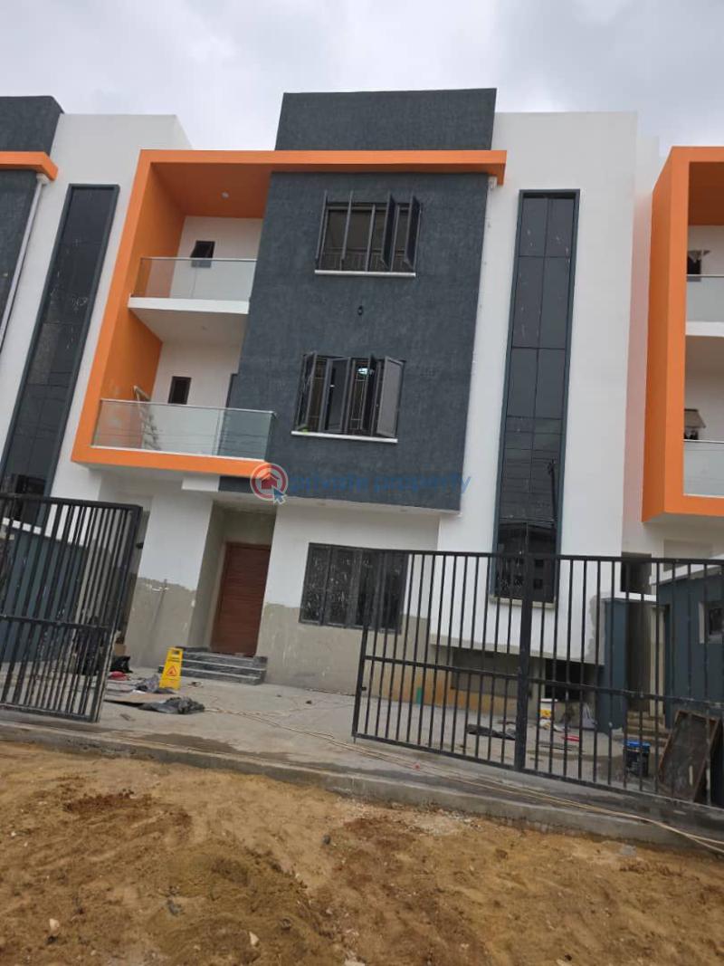 4 bedroom Detached Duplex For Sale Ogudu GRA Ojota Lagos - 1
