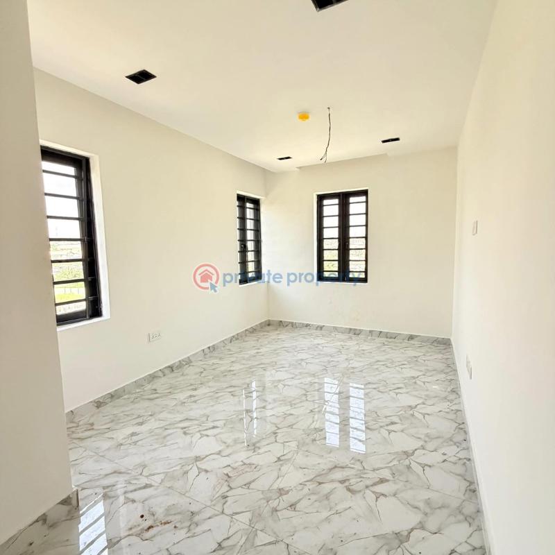 4 bedroom Maisonette For Sale Opebi Ikeja Lagos - 9